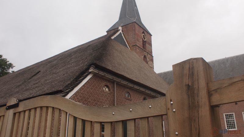 Eiken boogpoort 