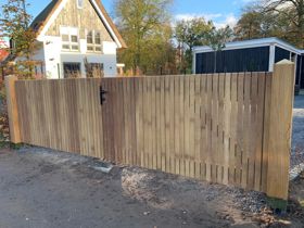 Iroko Spijlenpoort 120 cm