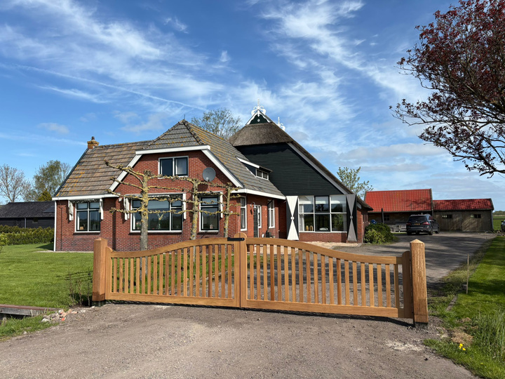 Iroko Boogpoort Klassiek