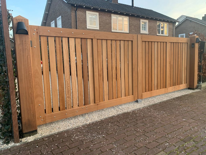 Iroko Spiekpoort 140 cm