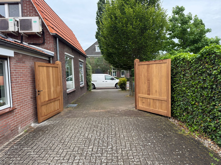 Iroko Zuidenpoort